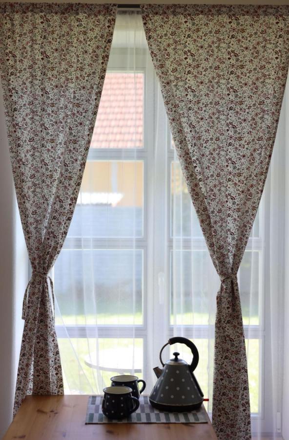 La Bobul Apartments Drnholec Zewnętrze zdjęcie